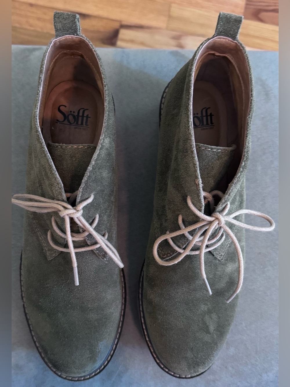 Söfft Olive Green Suede Lace-Up Ankle Booties